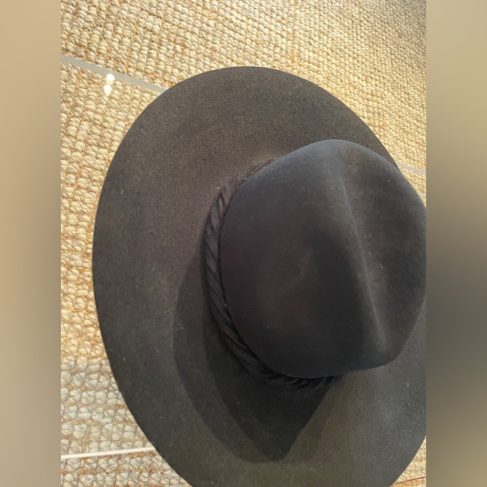 Wool felt hat - Picture 3 of 4